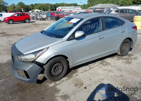 2019 Hyundai Accent Se z USA, uszkodzony, nr VIN 3KPC24A3XKE073264